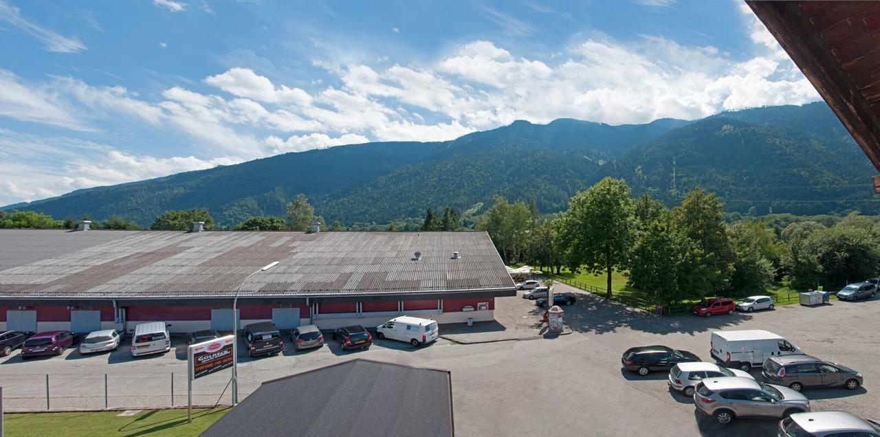 Gasthaus Pension Goldeck Spittal an der Drau Exterior foto