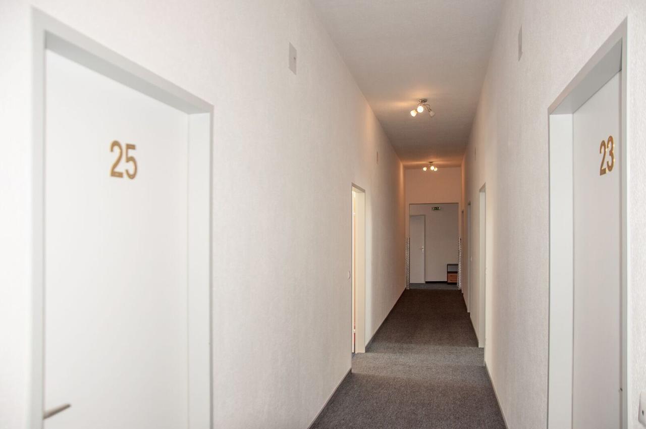 Gasthaus Pension Goldeck Spittal an der Drau Exterior foto